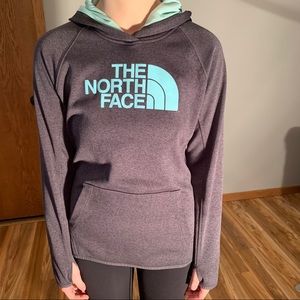North Face Sweatshirt - Size Medium